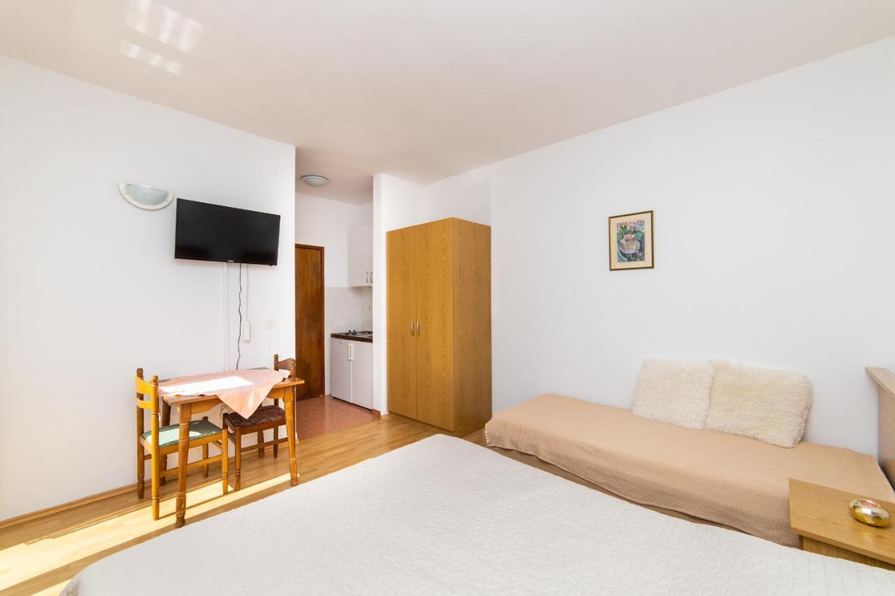 Apartments Slavena Gradac  Exterior foto